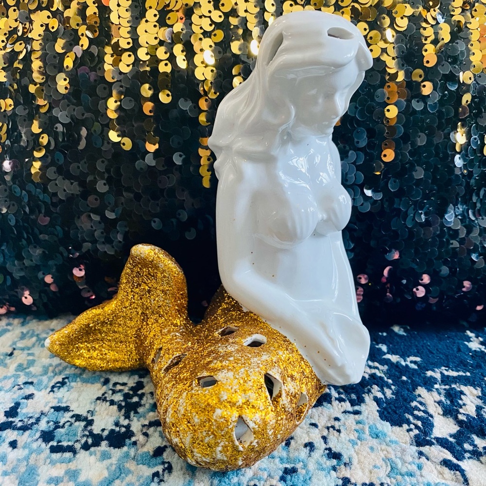New Mermaid Figurine Statue
